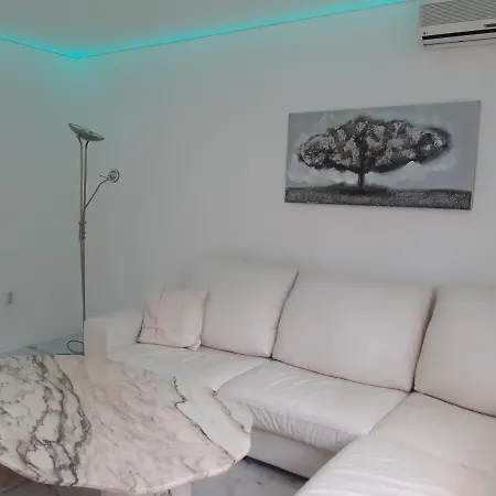 Apartment Brdo Lux Belgrade